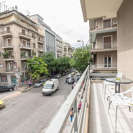 Victoria Familia Apartments Афины Экстерьер фото
